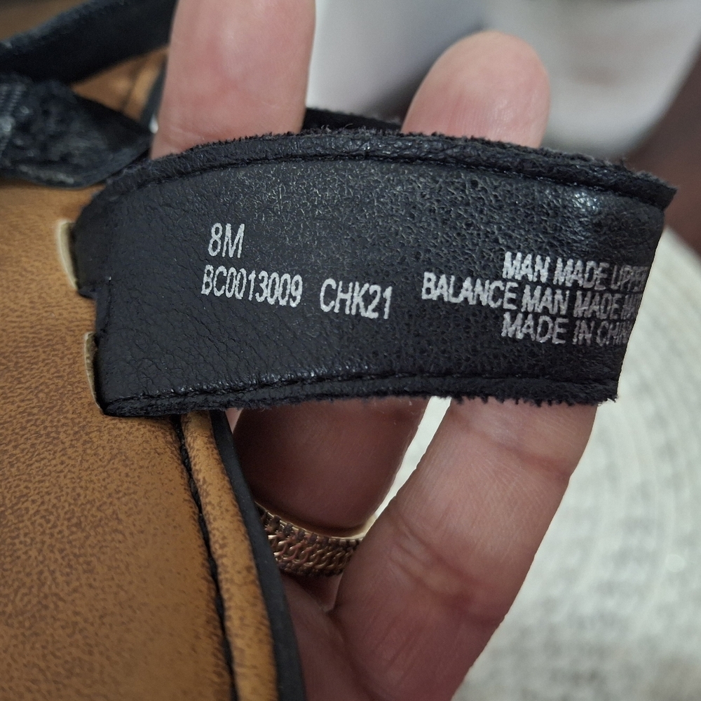 Boc Black Leather Slingback Comfort Sandals - Women's Size 8. - Picture 7 of 7